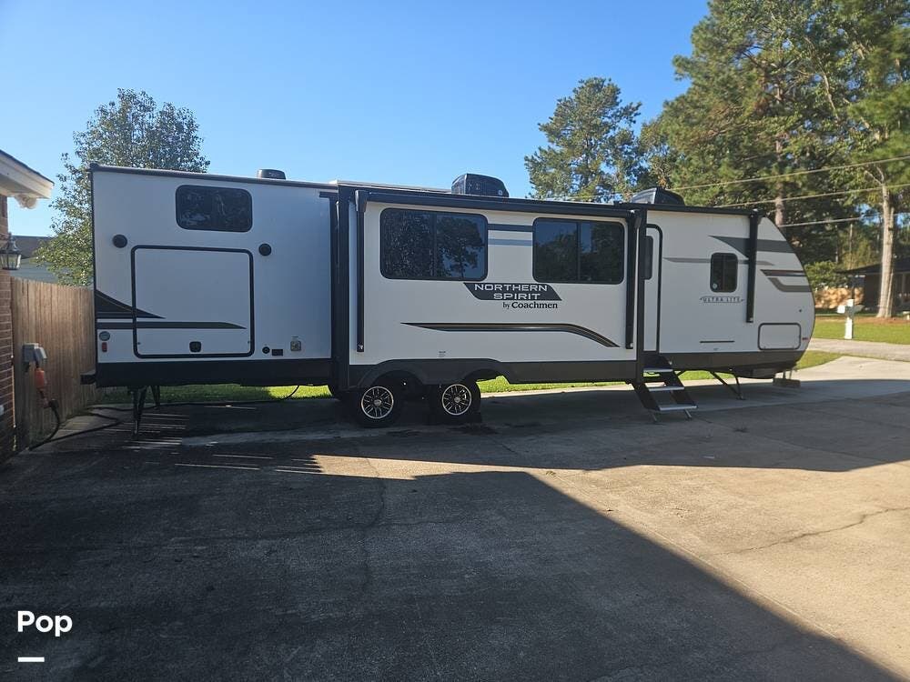 2024 Coachmen Northern Spirit 3379BH - Used Travel Trailer For Sale by Pop RVs in Silsbee, Texas features Awning, Air Conditioning, Slideout