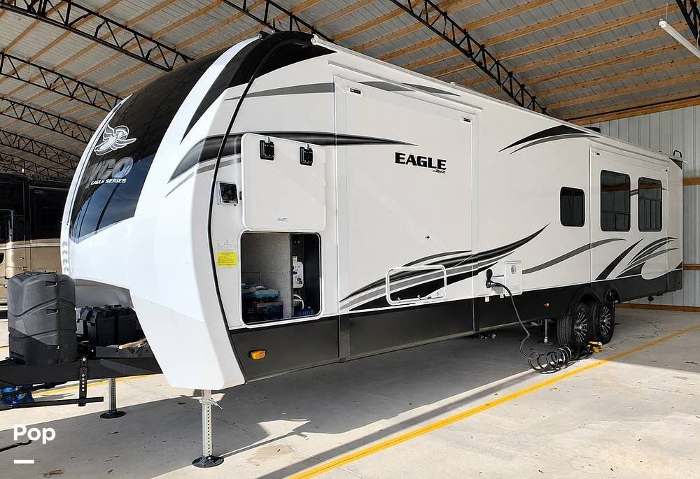 2023 Jayco Eagle 332CBOK - Used Travel Trailer For Sale by Pop RVs in Oakwood, Georgia features Slideout