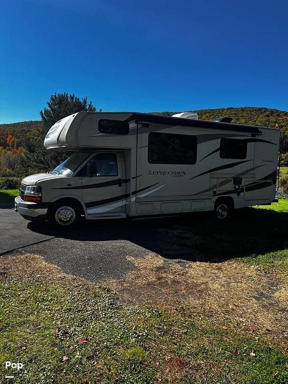 2018 Coachmen Leprechaun 240FS - Used Class C For Sale by Pop RVs in Milton, New York features Slideout
