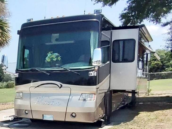 2007 Phaeton 40 QSH by Tiffin from Pop RVs in Davenport, Florida