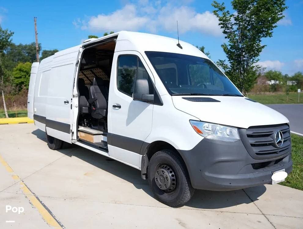 2024 Mercedes-Benz Sprinter 170 2WD HR - Used Class B For Sale by Pop RVs in Winchester, Virginia