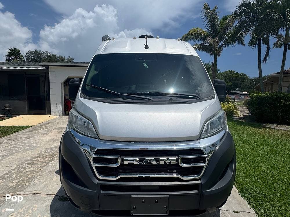 2024 Thor Motor Coach Sequence 20L - Used Class B For Sale by Pop RVs in Boca Raton, Florida
