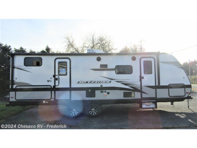 2023 Jayco Jay Feather 24BH - New Travel Trailer For Sale by Chesaco RV in Frederick, Maryland
