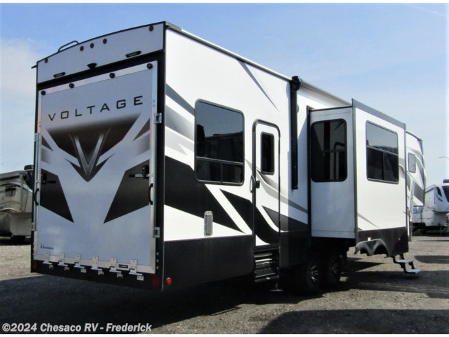 2022 Voltage Triton 3551 by Dutchmen from Chesaco RV in Frederick, Maryland