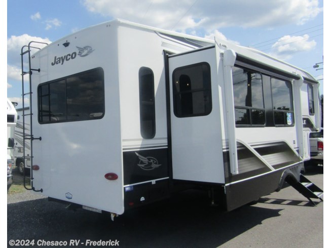 2024 Eagle 321RSTS by Jayco from Chesaco RV in Frederick, Maryland