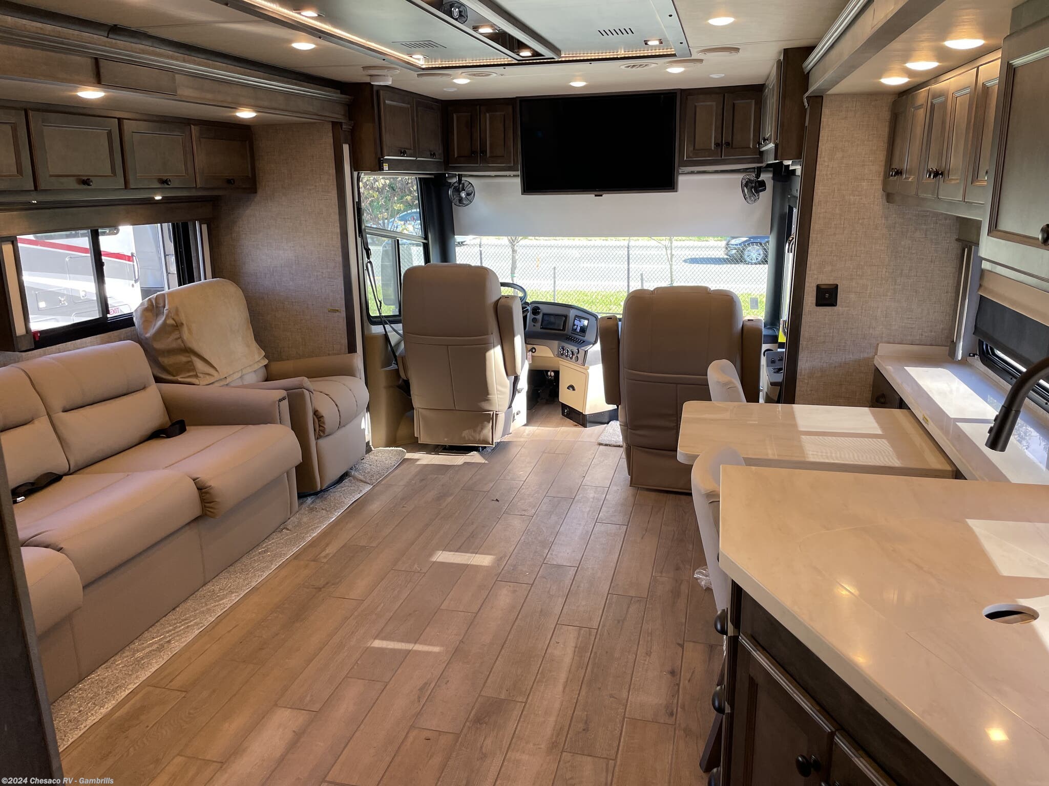 2023 Tiffin Allegro Red 33AA RV for Sale in Gambrills, MD 21054 09594