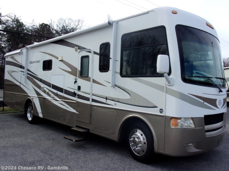 Used 2011 Four Winds Hurricane 34U available in Gambrills, Maryland