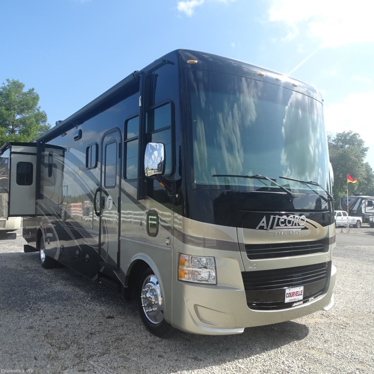 6439a 2015 Tiffin Allegro 31sa 12 952 Miles Class A For Sale In Opelousas La