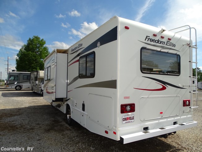 2010 Thor Motor Coach Freedom Elite 26E RV for Sale in 2010 Thor Motor Coach Freedom Elite 26E RV for Sale in