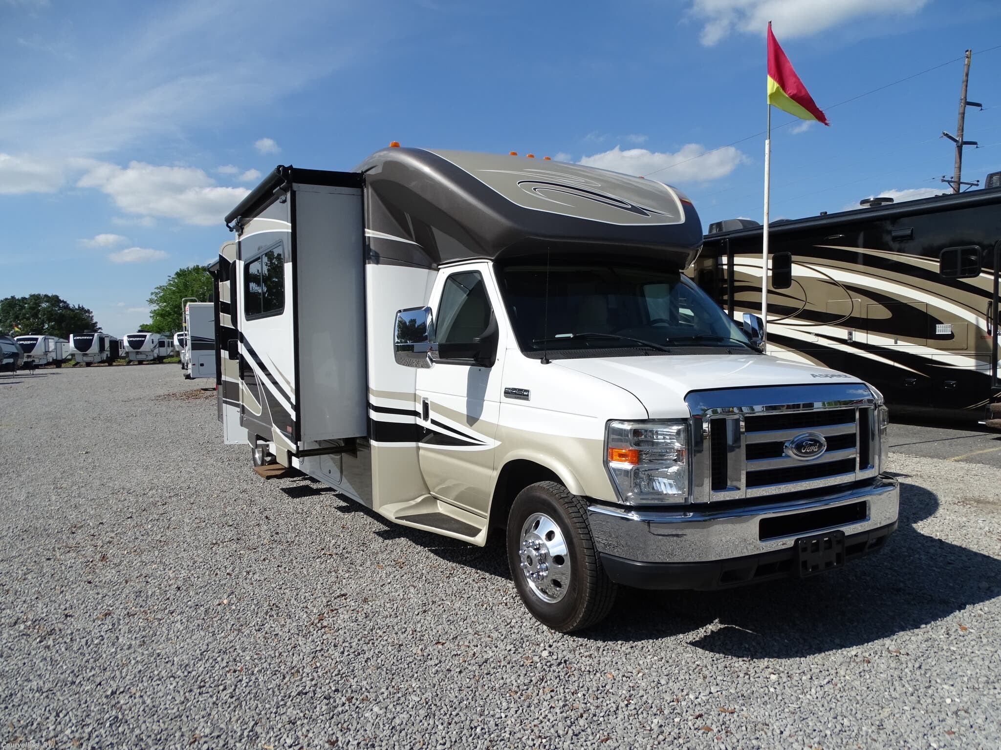 2012 Winnebago Aspect 30C RV for Sale in Opelousas, LA 70570 | 6575MA ...