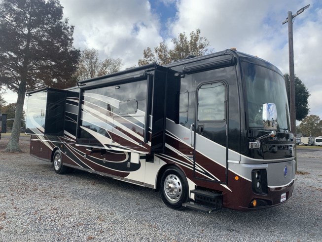 2019 Endeavor XE 38K by Holiday Rambler from Courvelle&#39;s RV in Opelousas, Louisiana