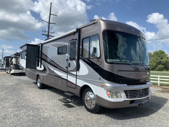 2013 Fleetwood Bounder Classic 36R - Used Class A For Sale by Courvelle&#39;s RV in Opelousas, Louisiana features Power Entrance Step, Glass Shower Door, Stove Top Burner, Automatic Leveling Jacks, Slideout