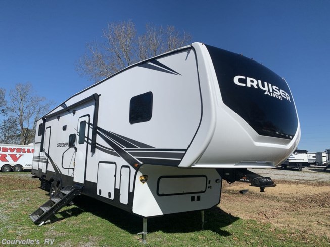 New 2023 CrossRoads Cruiser Aire CR32BH available in Opelousas, Louisiana