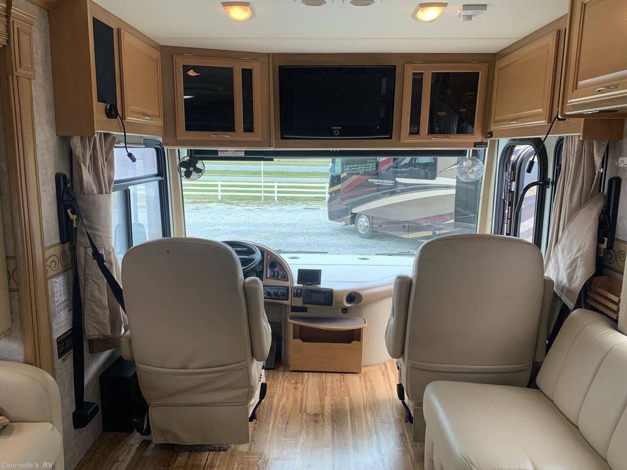 2008 Fleetwood Expedition 38V