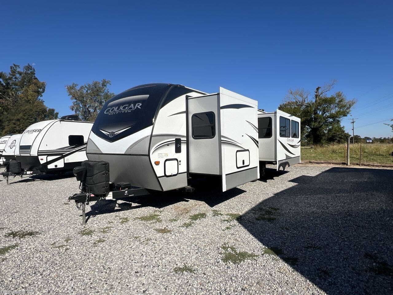2020 Cougar Half-Ton East 30RKD by Keystone from Courvelle's RV in Opelousas, Louisiana