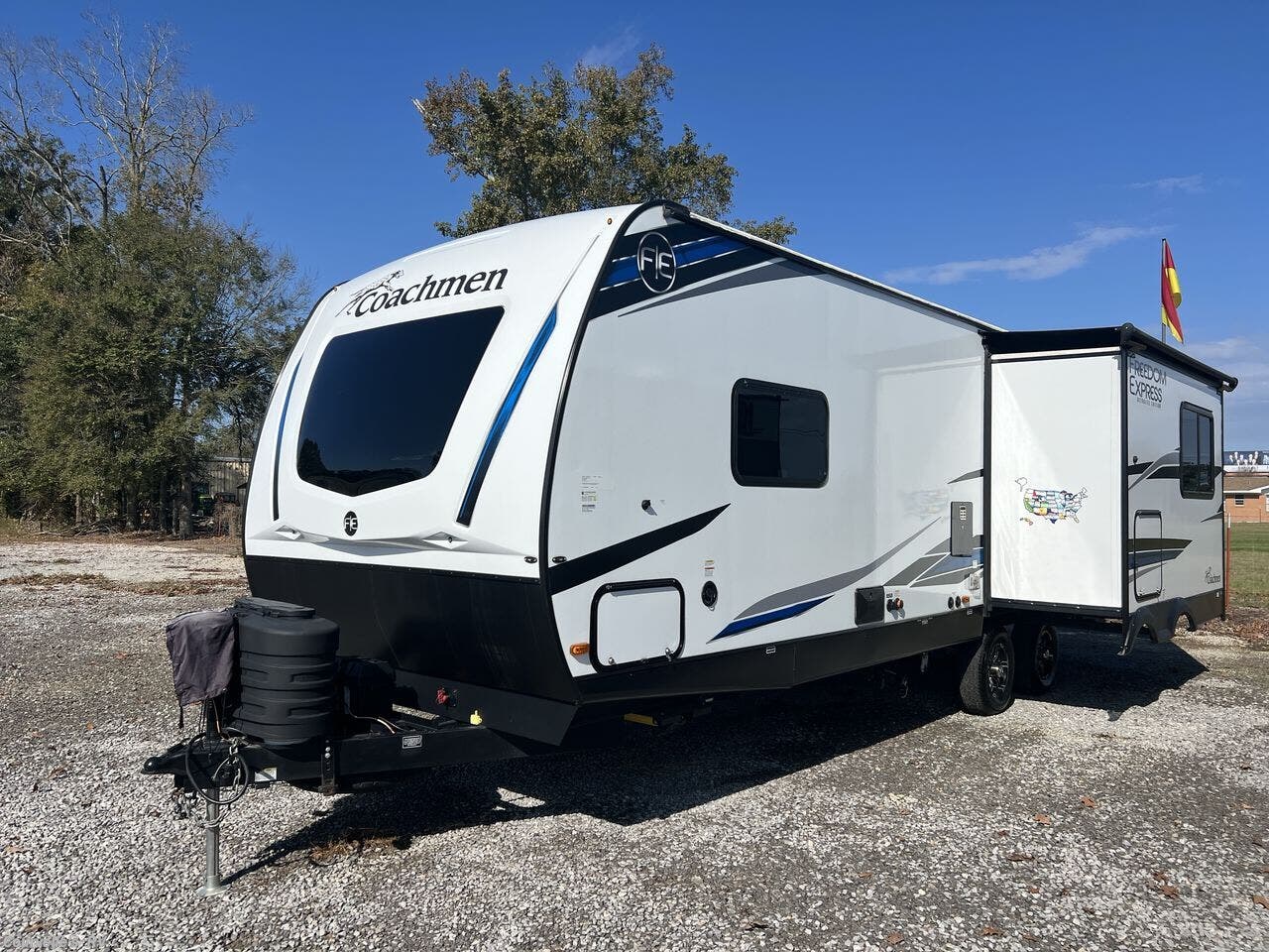 2024 Freedom Express Ultra Lite 274RKS by Coachmen from Courvelle's RV in Opelousas, Louisiana