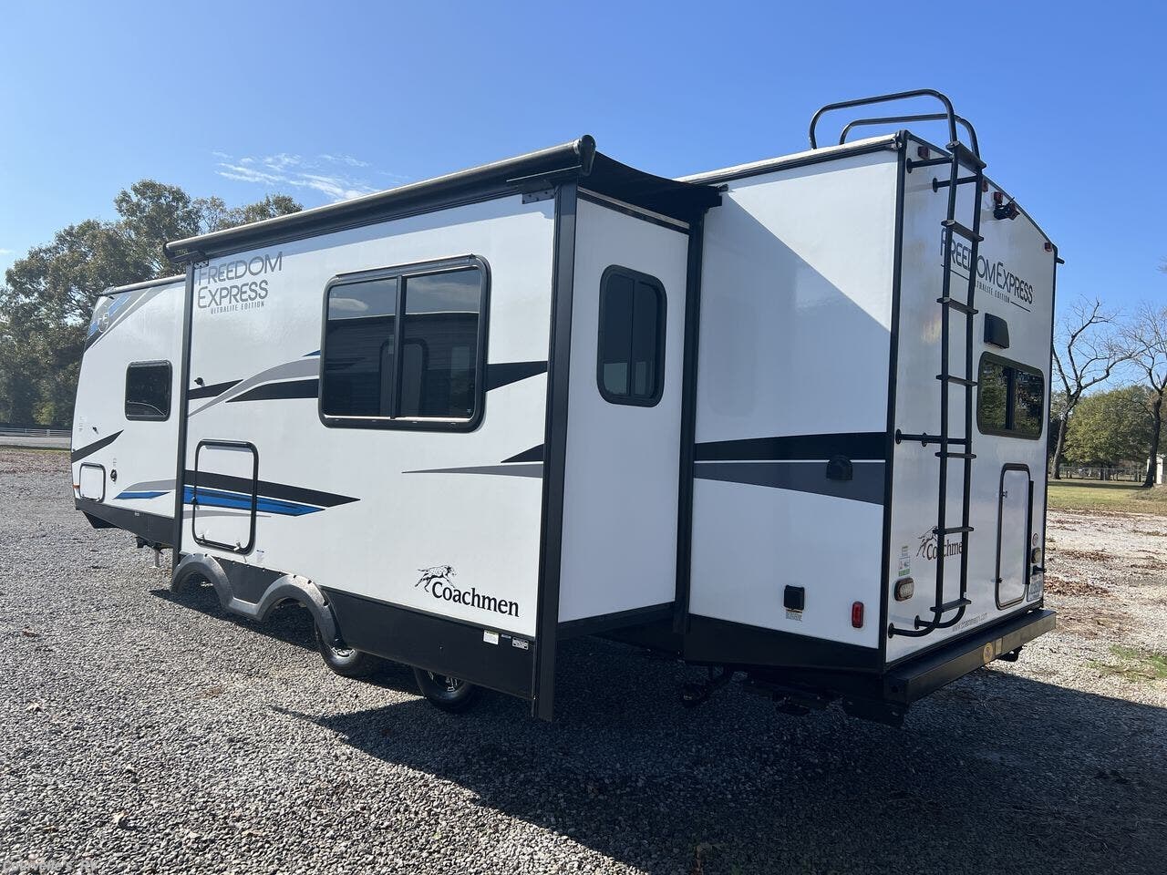 Used 2024 Coachmen Freedom Express Ultra Lite 274RKS available in Opelousas, Louisiana