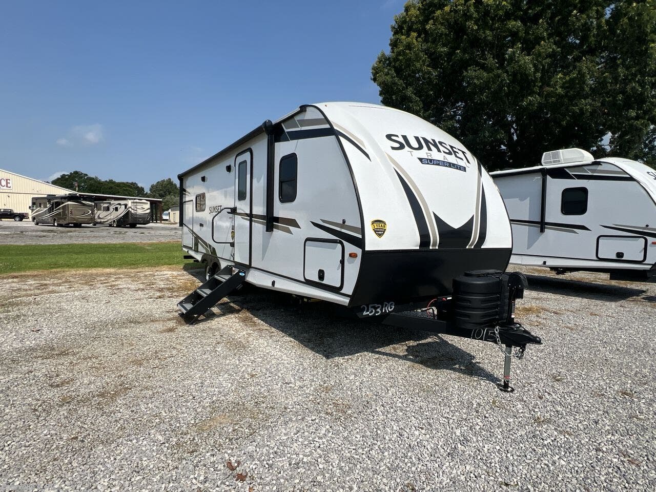 2024 CrossRoads Sunset Trail Super Lite 253RB - New Travel Trailer For Sale by Courvelle's RV in Opelousas, Louisiana features Power Hitch Jack, Fire Extinguisher, Refrigerator (12V), Air Conditioning, Water Heater