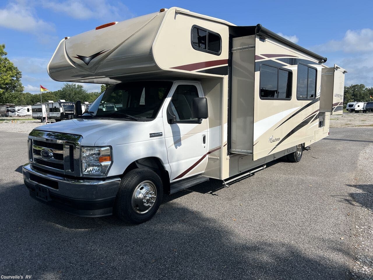2022 Leprechaun 319MB by Coachmen from Courvelle's RV in Opelousas, Louisiana