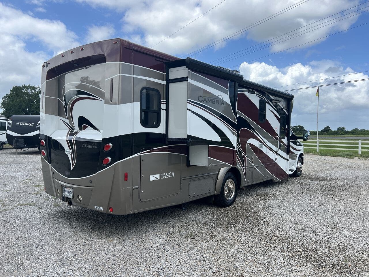 Used 2013 Itasca Cambria 27K available in Opelousas, Louisiana