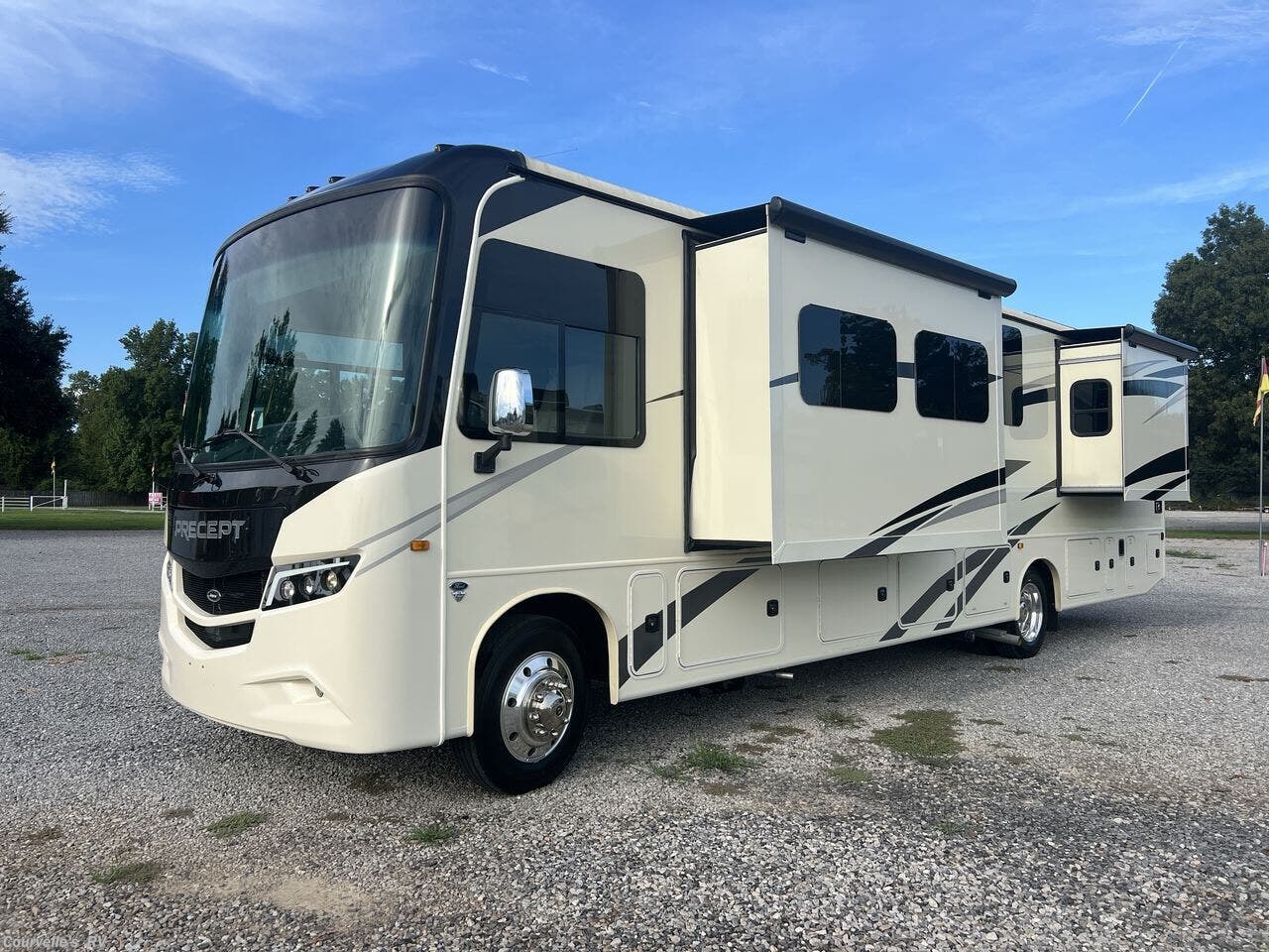 2023 Jayco Precept 36C - Used Class A For Sale by Courvelle's RV in Opelousas, Louisiana features TV, Overhead Cabinetry, Pocket Door(s), Shower, Leather Furniture