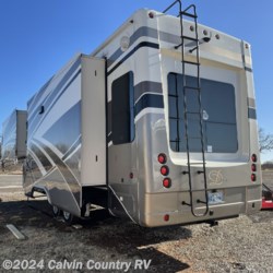 2017 DRV Mobile Suites 36RSSB3  - Fifth Wheel Used  in Depew OK For Sale by Calvin Country RV call 918-205-2272 today for more info.
