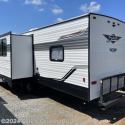 2022 Shasta Shasta 30QB  - Travel Trailer New  in Depew OK For Sale by Calvin Country RV call 918-205-2272 today for more info.