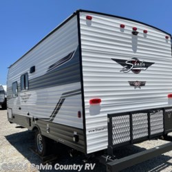 Calvin Country RV 2022 Shasta 18FQ  Travel Trailer by Shasta | Depew, Oklahoma