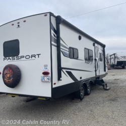 2022 Keystone Passport SL Series East 229RK  - Travel Trailer Used  in Depew OK For Sale by Calvin Country RV call 918-205-2272 today for more info.