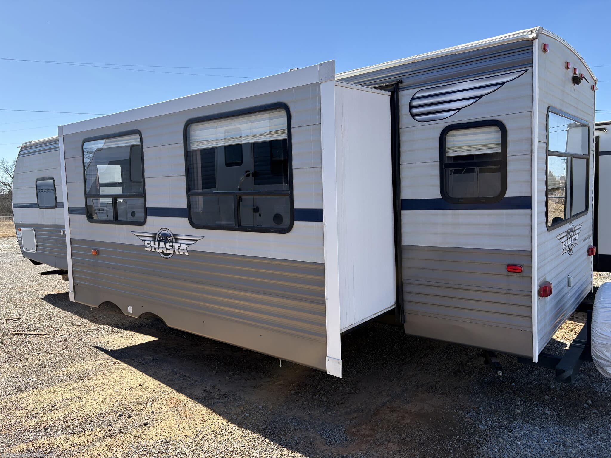 Used 2020 Shasta Shasta 27RL available in Depew, Oklahoma