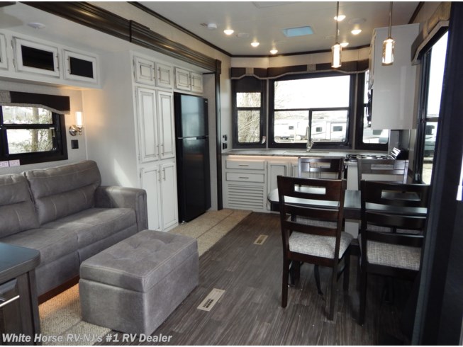 2019 Jayco Bungalow 40BHTS Front Kitchen 2-BdRM Mid Bunk Triple Slide ...