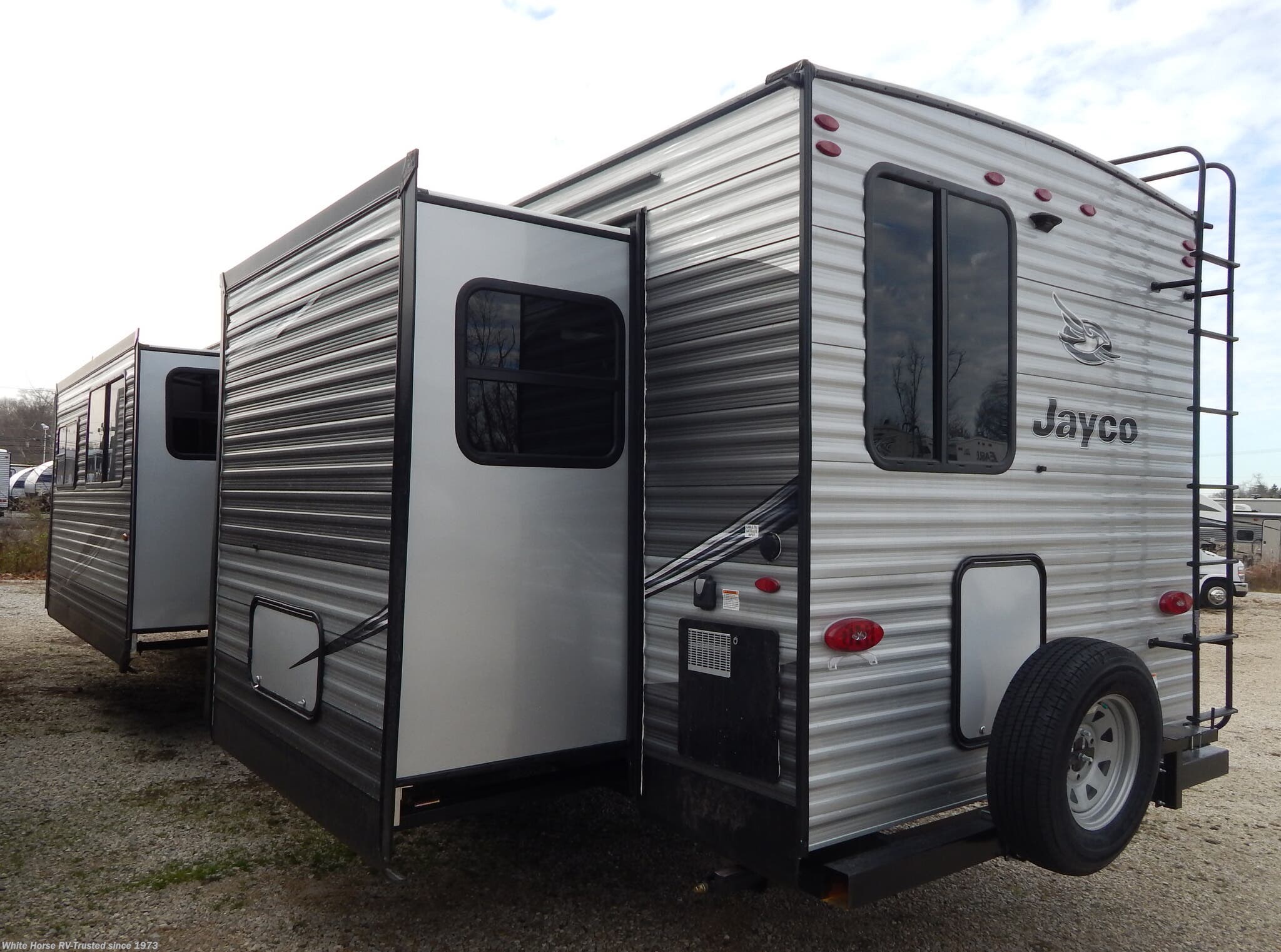 2021 Jayco Jay Flight 38BHDS 2BdRM Double Slide, Bunkhouse RV for Sale