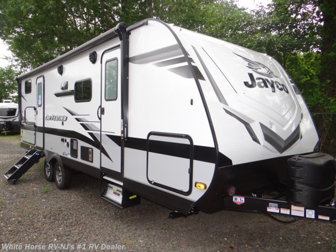 New 2022 Jayco Jay Feather 24BH available in Williamstown, New Jersey