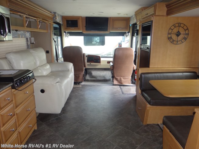 2014 Bay Star 3215 Triple Slide, East-West Queen Bed by Newmar from White Horse RV Center in Williamstown, New Jersey