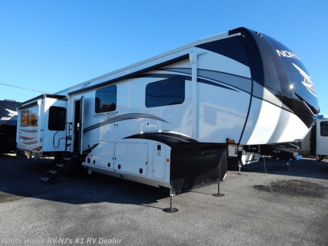 New 2022 Jayco North Point 377RLBH available in Williamstown, New Jersey
