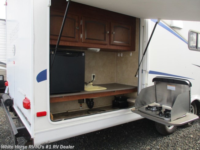 2012 Jay Feather Ultra Lite 254 U-Dinette Slide, Front Queen by Jayco from White Horse RV Center in Williamstown, New Jersey