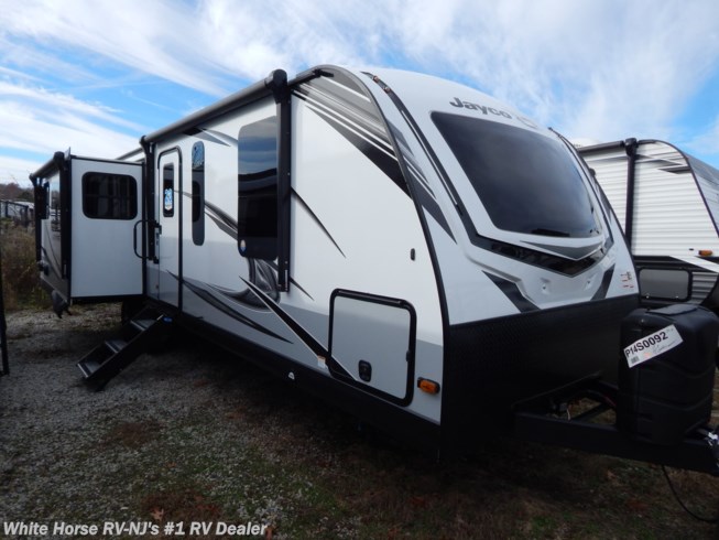 New 2023 Jayco White Hawk 32RL available in Williamstown, New Jersey
