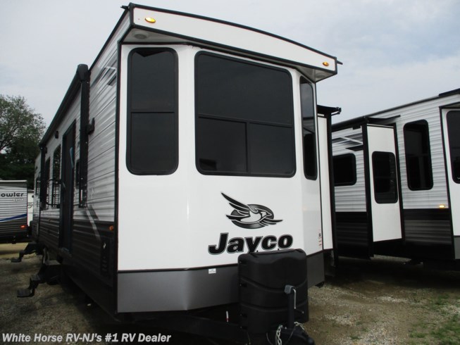 New 2023 Jayco Jay Flight Bungalow 40FKDS available in Williamstown, New Jersey