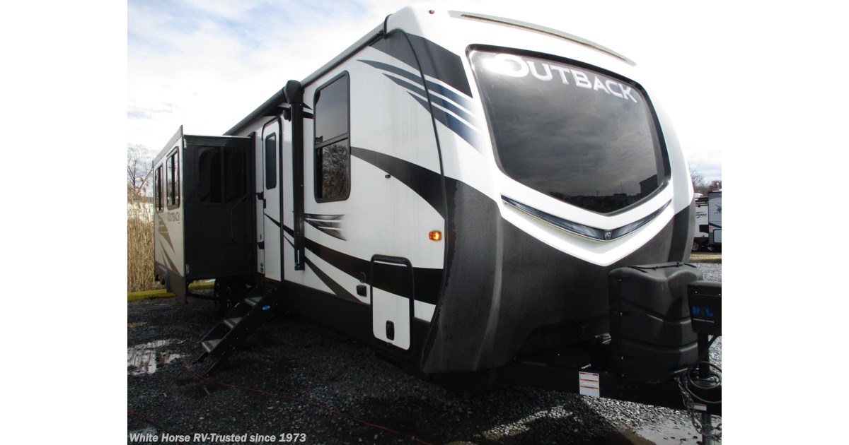 #TT14909 - 2020 Keystone Outback 340BH 2-BdRM Triple Slide, Rear ...