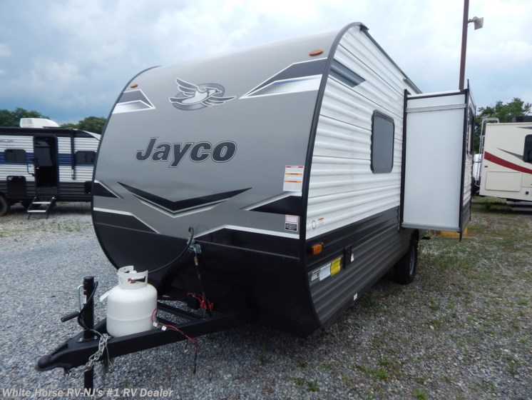 New 2023 Jayco Jay Flight SLX 183RB Front Queen, Dinette Slide, Rear Bath available in Williamstown, New Jersey