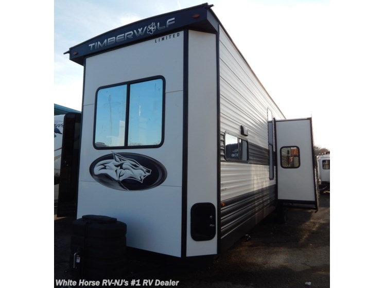 New 2024 Forest River Cherokee Timberwolf 39LB available in Williamstown, New Jersey