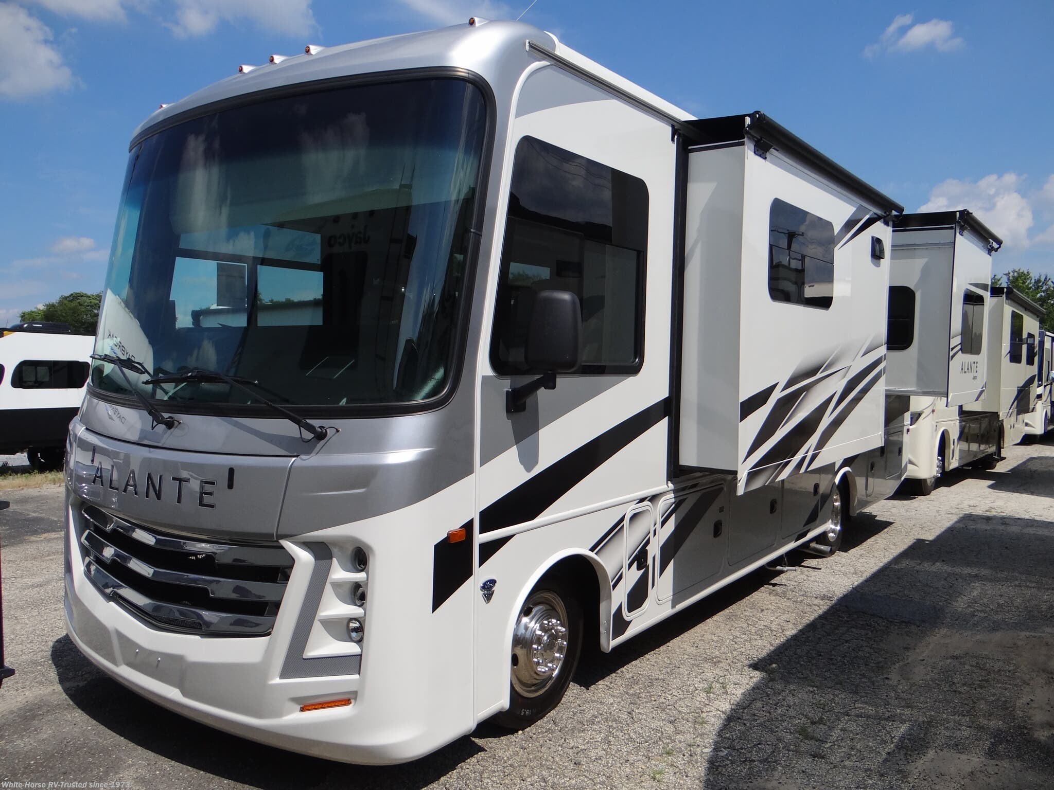 JA15176 - 2025 Jayco Alante 27A Class A for sale in Williamstown NJ