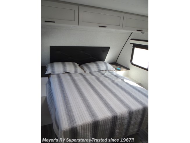 2025 Jayco Jay Feather 29rl