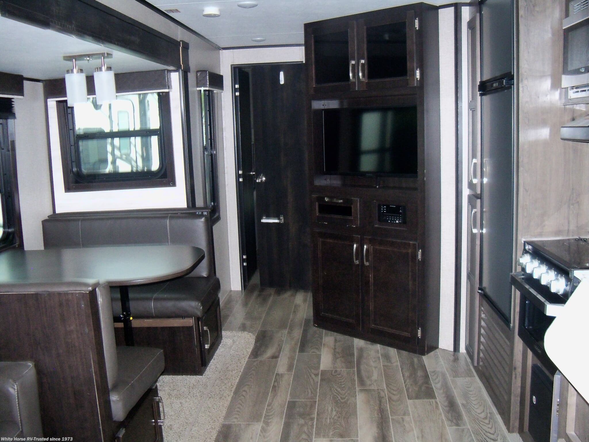 2021 Jay Flight 28RLS by Jayco from White Horse RV Center in Williamstown, New Jersey