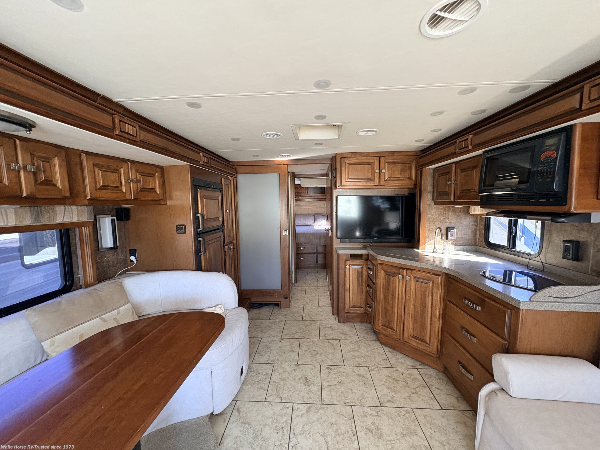 2012 Allegro Breeze 32 BR by Tiffin from White Horse RV Center in Williamstown, New Jersey