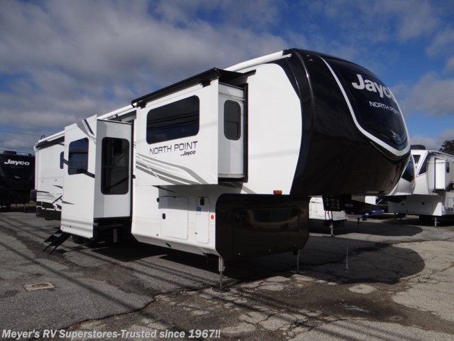 2026 Jayco North Point 382flrb