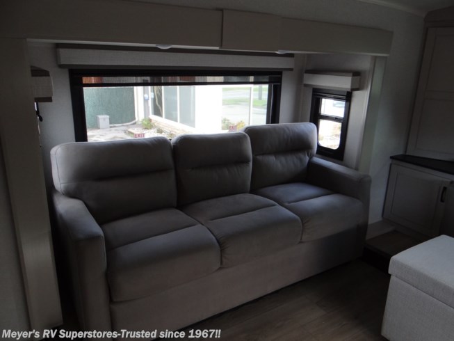 2026 Jayco North Point 382flrb