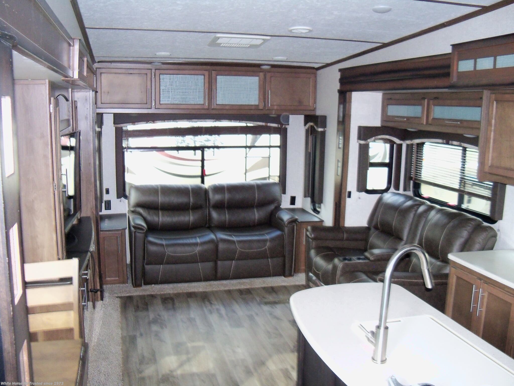 2018 Cougar 338RLK by Keystone from White Horse RV Center in Williamstown, New Jersey