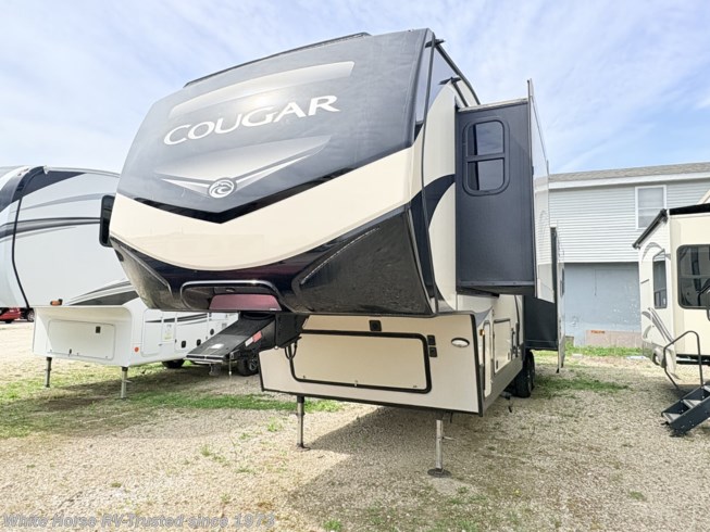 2018 Keystone Cougar - Image 1