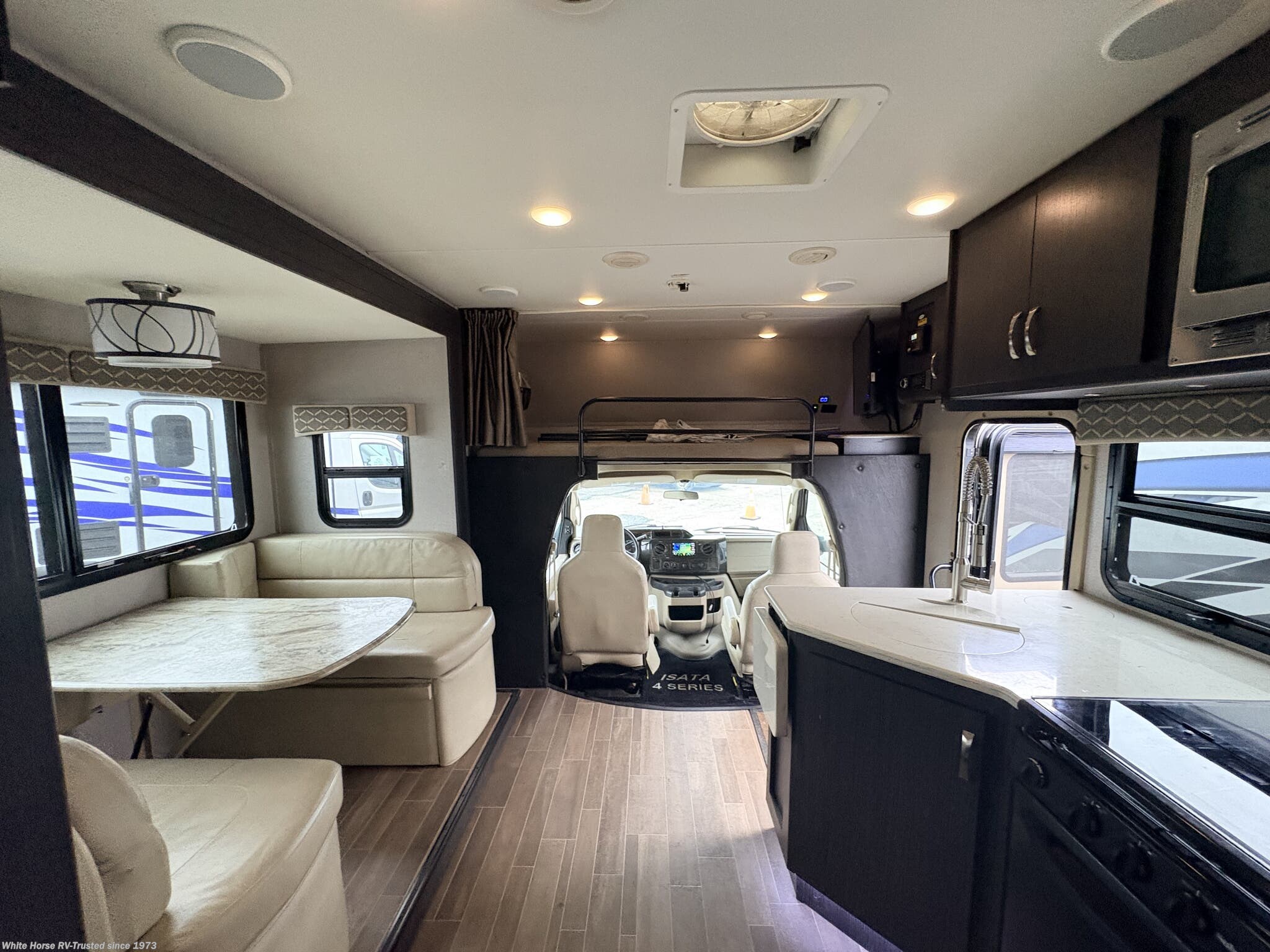 Used 2019 Dynamax Corp Isata 4 Series 25FW available in Williamstown, New Jersey